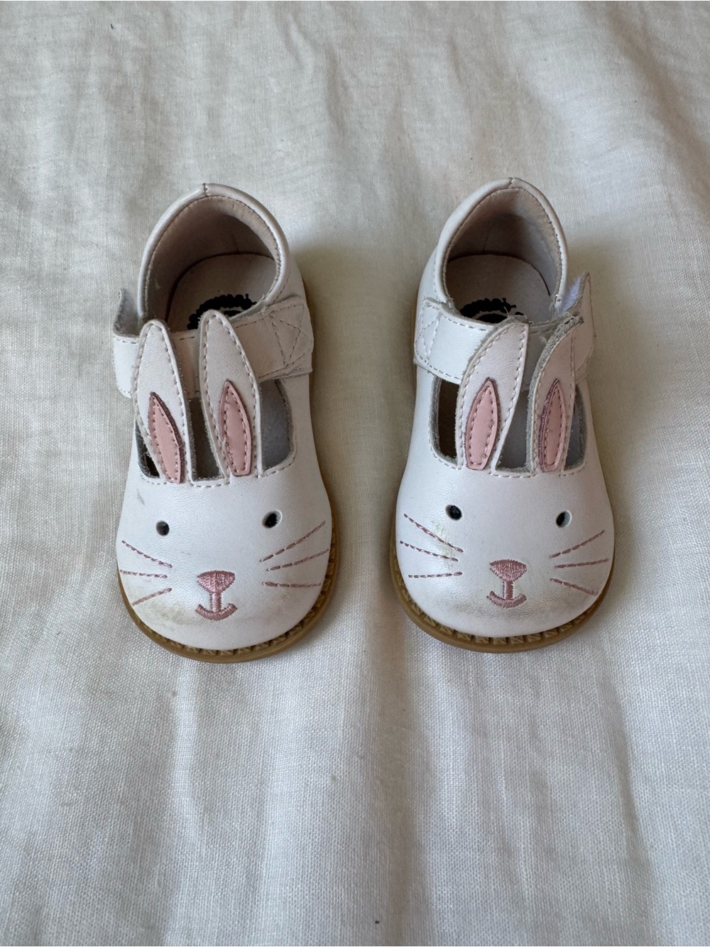 Livie & Luca Giels Size 4 Bunny Mary Janes